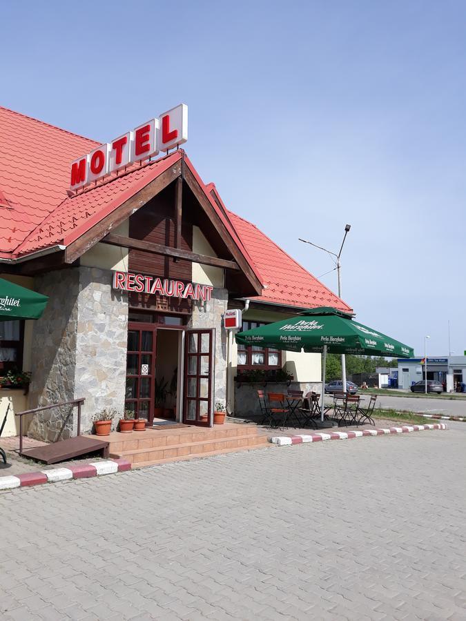 Motel Din Darste Săcele Eksteriør bilde